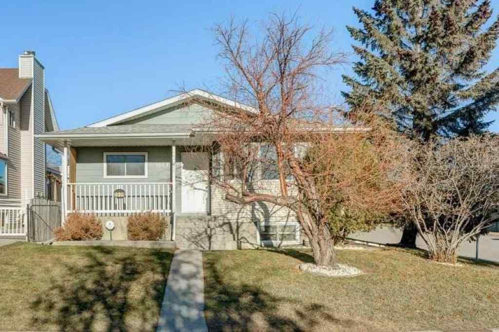 MLS® A2203781 - 3908 14 Avenue NE in Marlborough Calgary, Residential