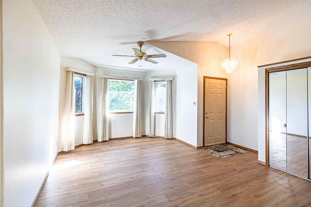 MLS® A2203781 - 3908 14 Avenue NE in Marlborough Calgary, Residential