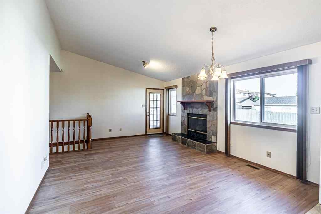 MLS® A2203781 - 3908 14 Avenue NE in Marlborough Calgary, Residential