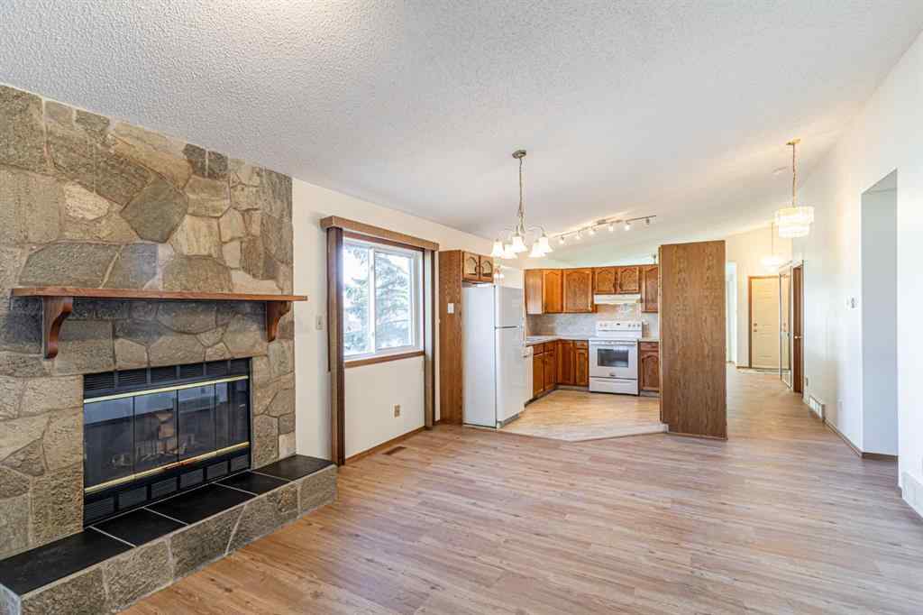 MLS® A2203781 - 3908 14 Avenue NE in Marlborough Calgary, Residential