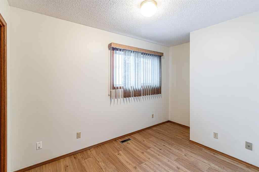 MLS® A2203781 - 3908 14 Avenue NE in Marlborough Calgary, Residential