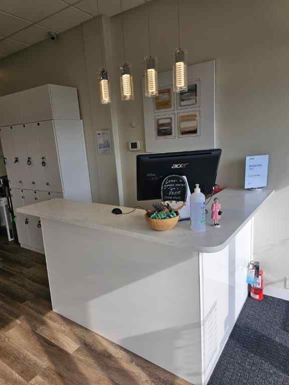 MLS® A2203831 - Unit #102 5809 Macleod Trail SW in Windsor Park Calgary, Commercial