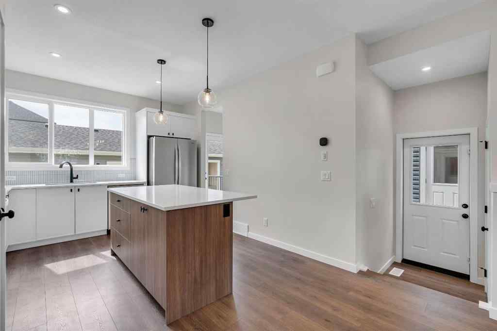 MLS® A2203874 - 225 Heirloom Way SE in Rangeview Calgary, Residential
