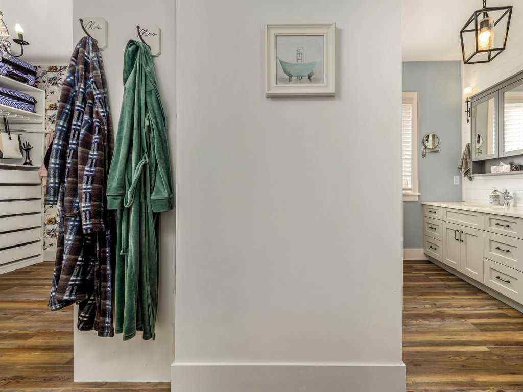 MLS® A2203901 - 49 N 100 E   in NONE Raymond, Residential