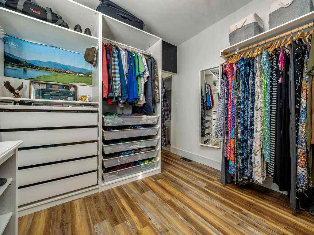 MLS® A2203901 - 49 N 100 E   in NONE Raymond, Residential