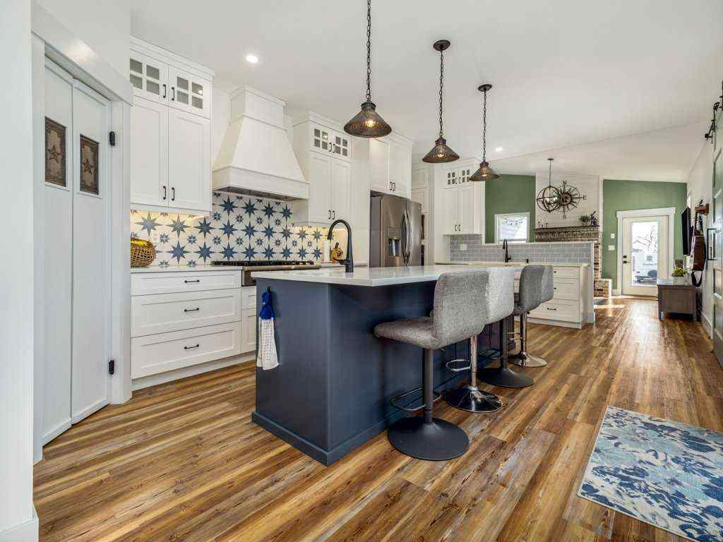 MLS® A2203901 - 49 N 100 E   in NONE Raymond, Residential