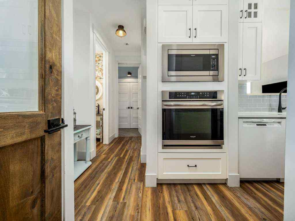 MLS® A2203901 - 49 N 100 E   in NONE Raymond, Residential