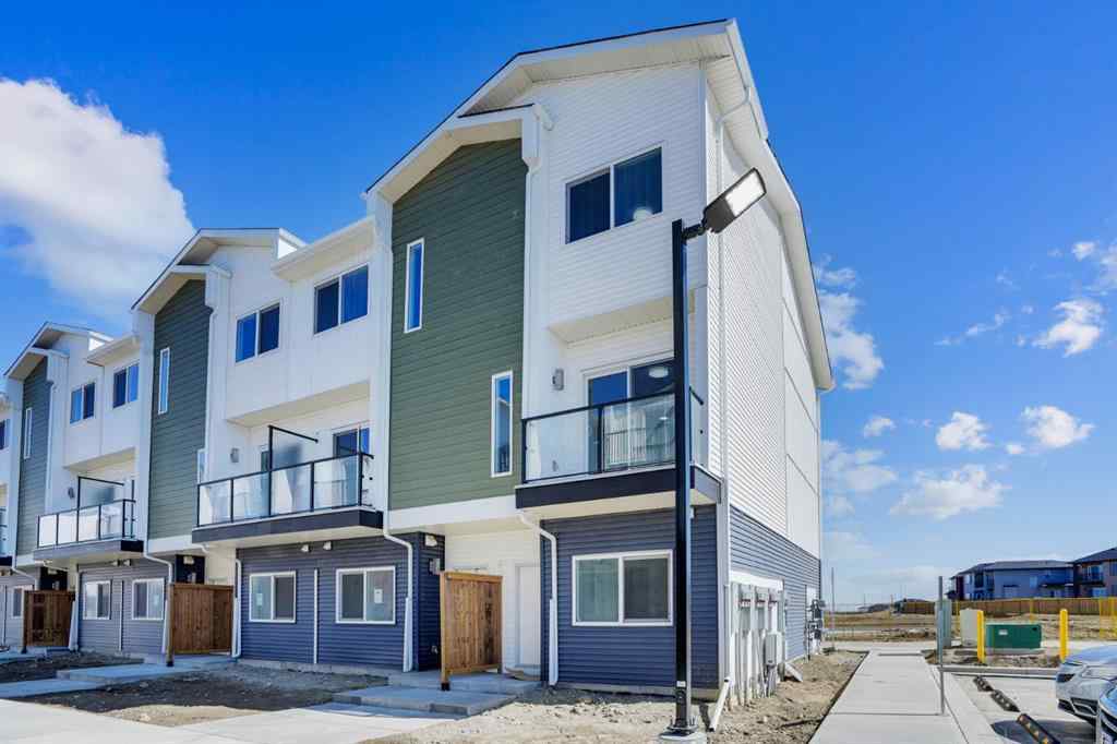 MLS® A2203949 - 304 Red Sky Villas NE in Redstone Calgary, Residential