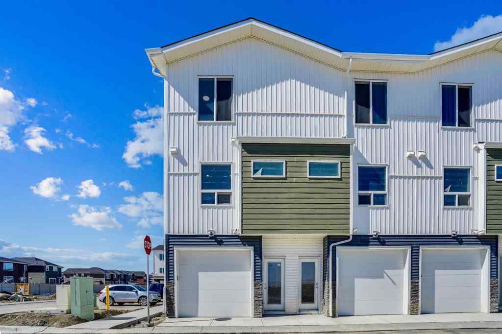 MLS® A2203949 - 304 Red Sky Villas NE in Redstone Calgary, Residential