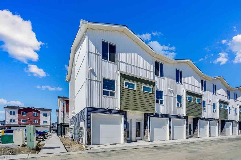 MLS® A2203949 - 304 Red Sky Villas NE in Redstone Calgary, Residential
