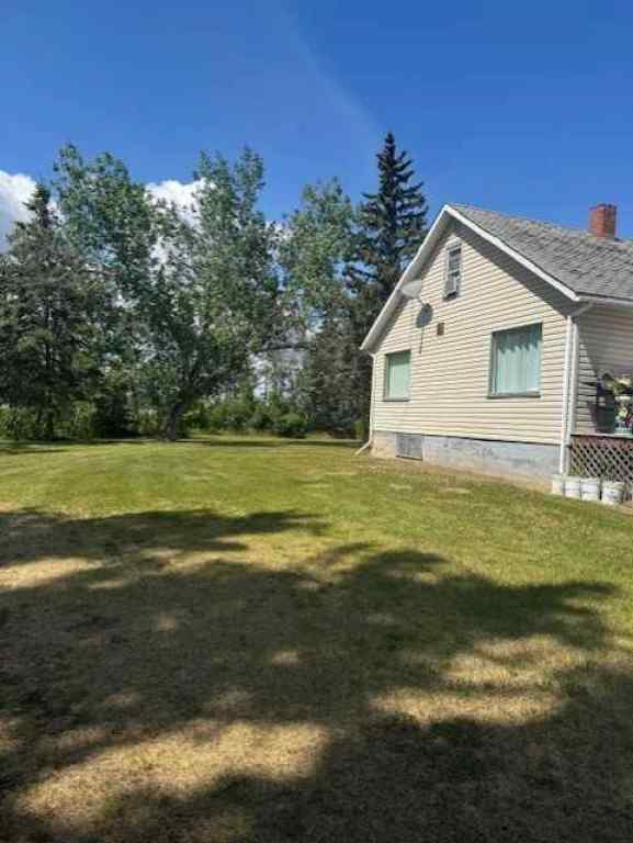 MLS® A2203959 - 81573 Hwy 2   in Northern Sunrise County Rural Northern Sunrise County, Residential
