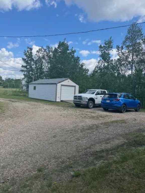 MLS® A2203959 - 81573 Hwy 2   in Northern Sunrise County Rural Northern Sunrise County, Residential