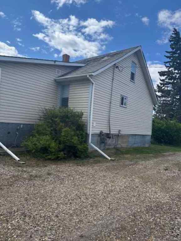 MLS® A2203959 - 81573 Hwy 2   in Northern Sunrise County Rural Northern Sunrise County, Residential