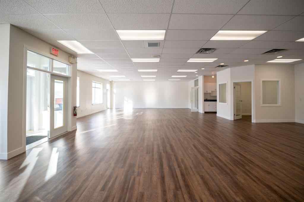 MLS® A2203992 - 4810 49 Street  in Athabasca Town Athabasca, Commercial