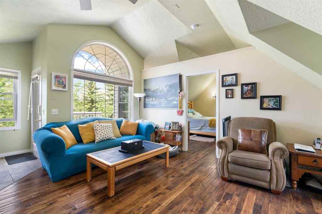 MLS® A2204006 - 43 Cody Range Way  in Bearspaw_Calg Rural Rocky View County, Residential