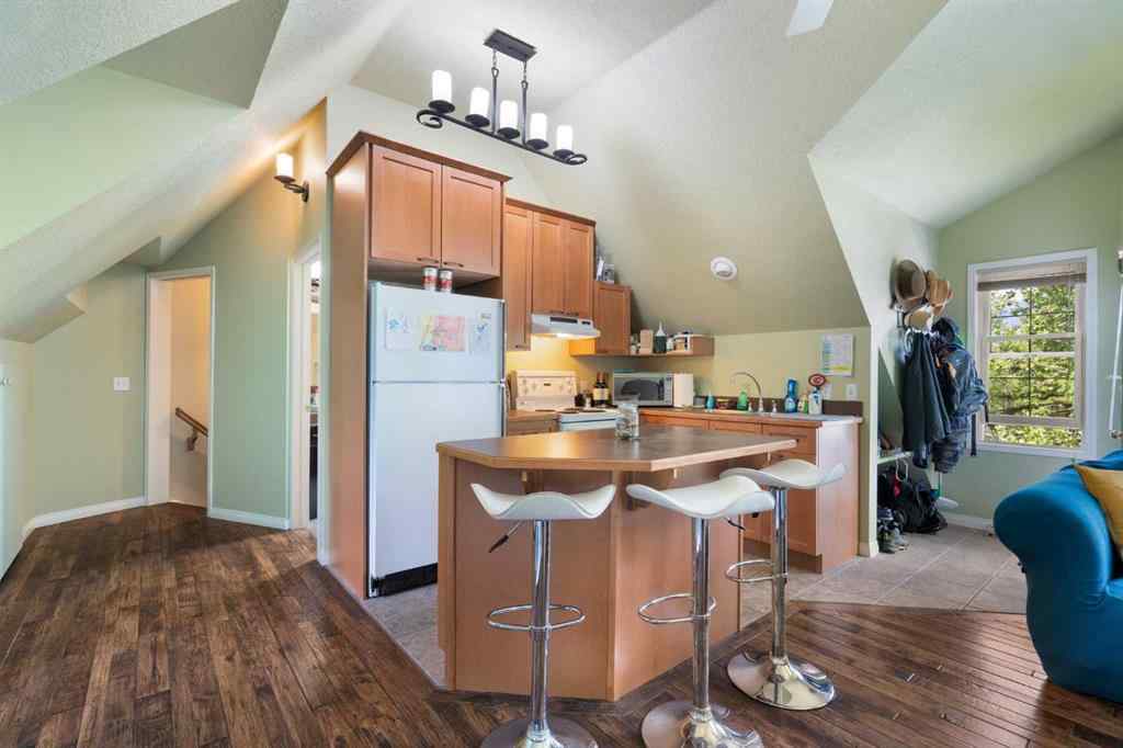 MLS® A2204006 - 43 Cody Range Way  in Bearspaw_Calg Rural Rocky View County, Residential