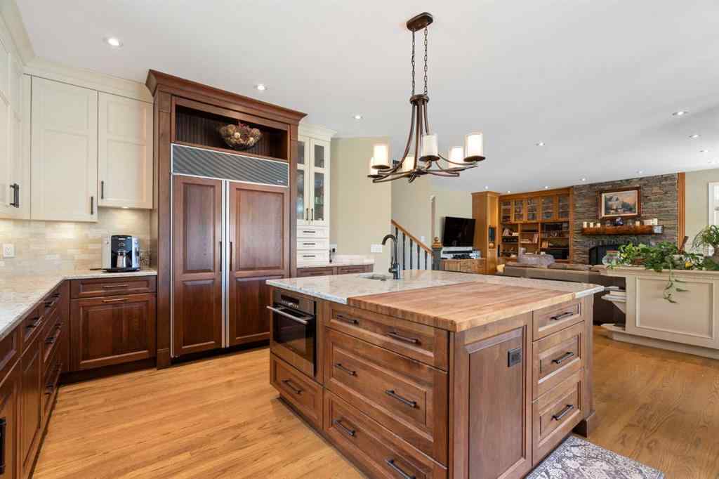 MLS® A2204006 - 43 Cody Range Way  in Bearspaw_Calg Rural Rocky View County, Residential