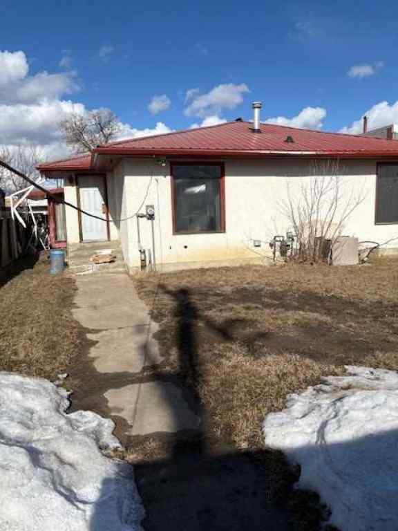 MLS® A2204020 - 5027 51 Avenue  in NONE Whitecourt, Commercial