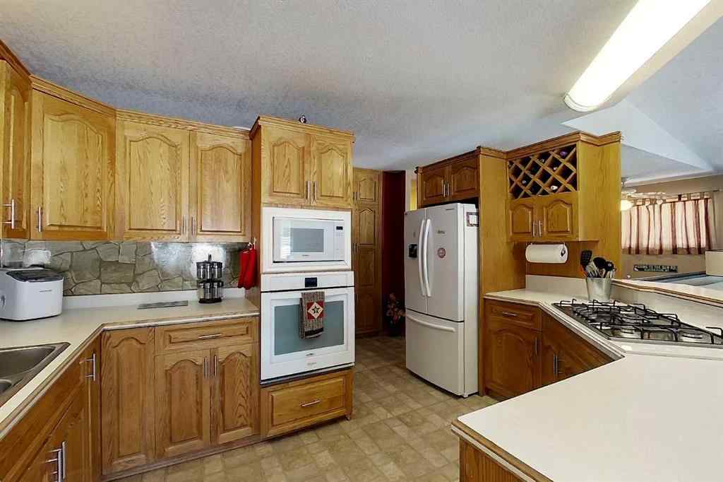 MLS® A2204027 - 16007C Township Road 532A   in NONE Rural Yellowhead County, Residential