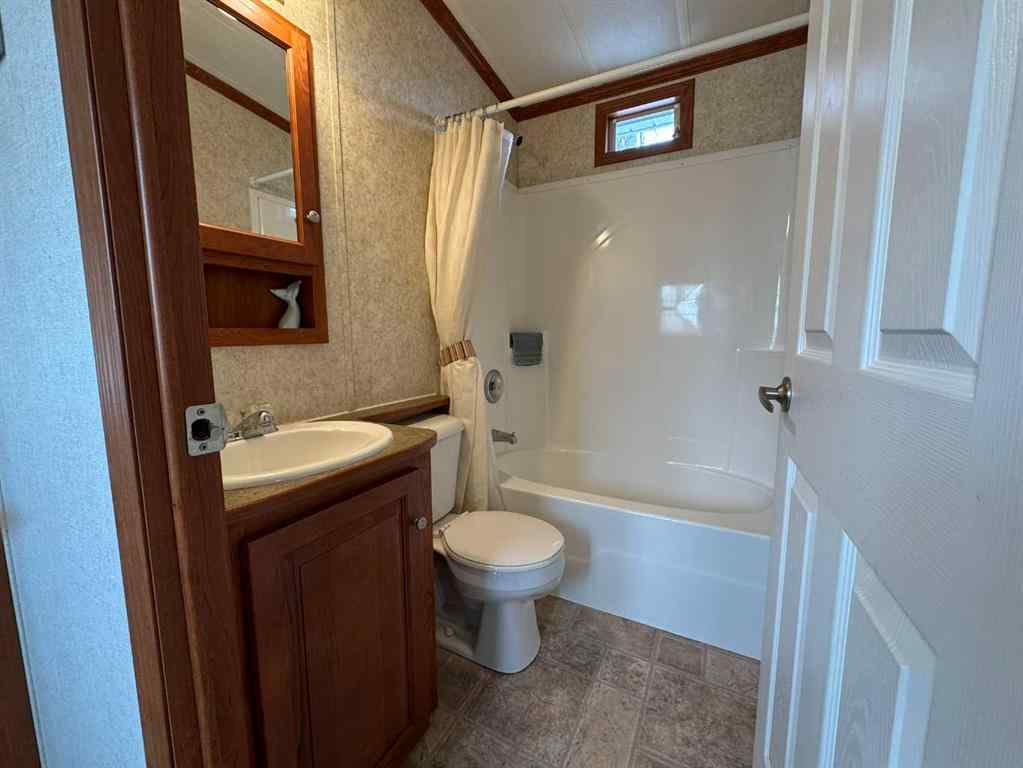 MLS® A2204052 - Unit #5090 35468 Range Road 30   in Gleniffer Lake Rural Red Deer County, Residential