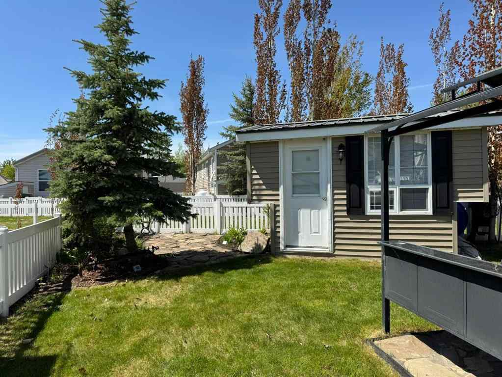 MLS® A2204052 - Unit #5090 35468 Range Road 30   in Gleniffer Lake Rural Red Deer County, Residential