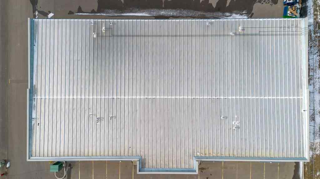 MLS® A2204105 - Unit #1, 2, 3 565 41 Street N in Shackleford Industrial Park Lethbridge, Commercial