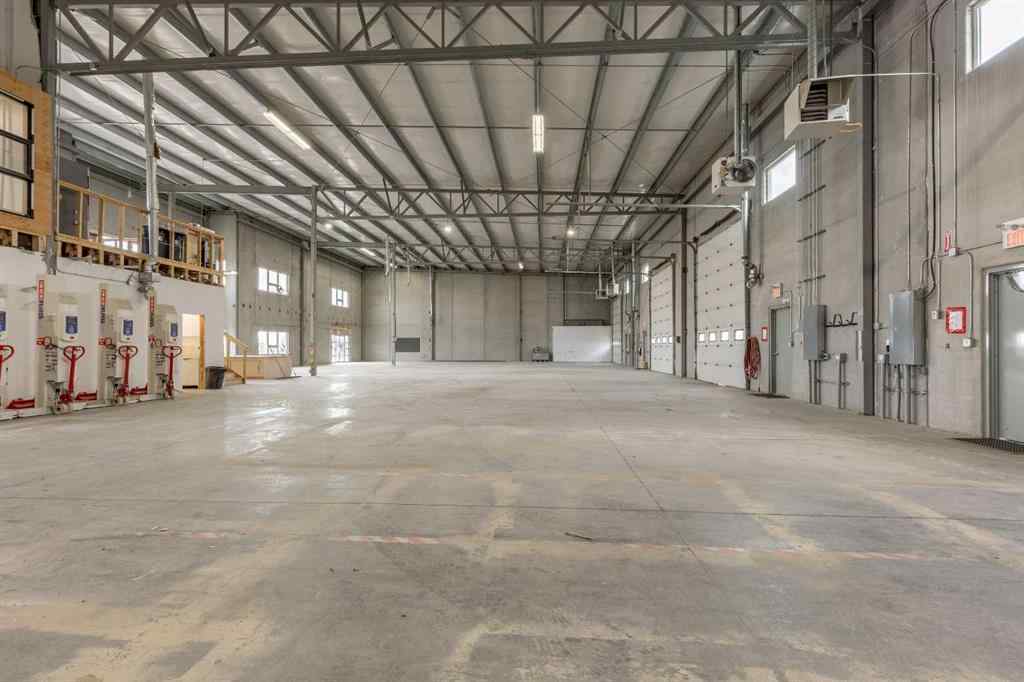 MLS® A2204105 - Unit #1, 2, 3 565 41 Street N in Shackleford Industrial Park Lethbridge, Commercial