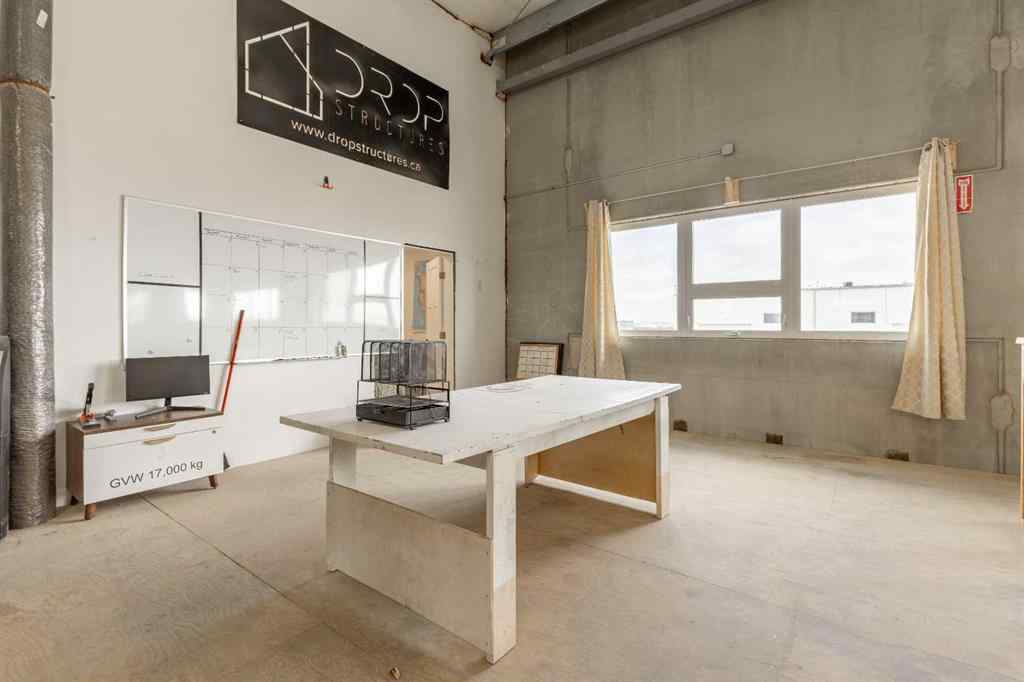 MLS® A2204105 - Unit #1, 2, 3 565 41 Street N in Shackleford Industrial Park Lethbridge, Commercial