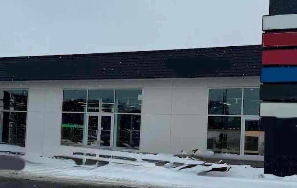 MLS® A2204138 -     in  Airdrie, Commercial