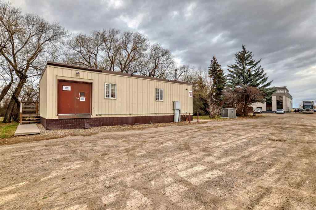 MLS® A2204172 -  Township Road 240   in NONE Rural Wheatland County, Commercial