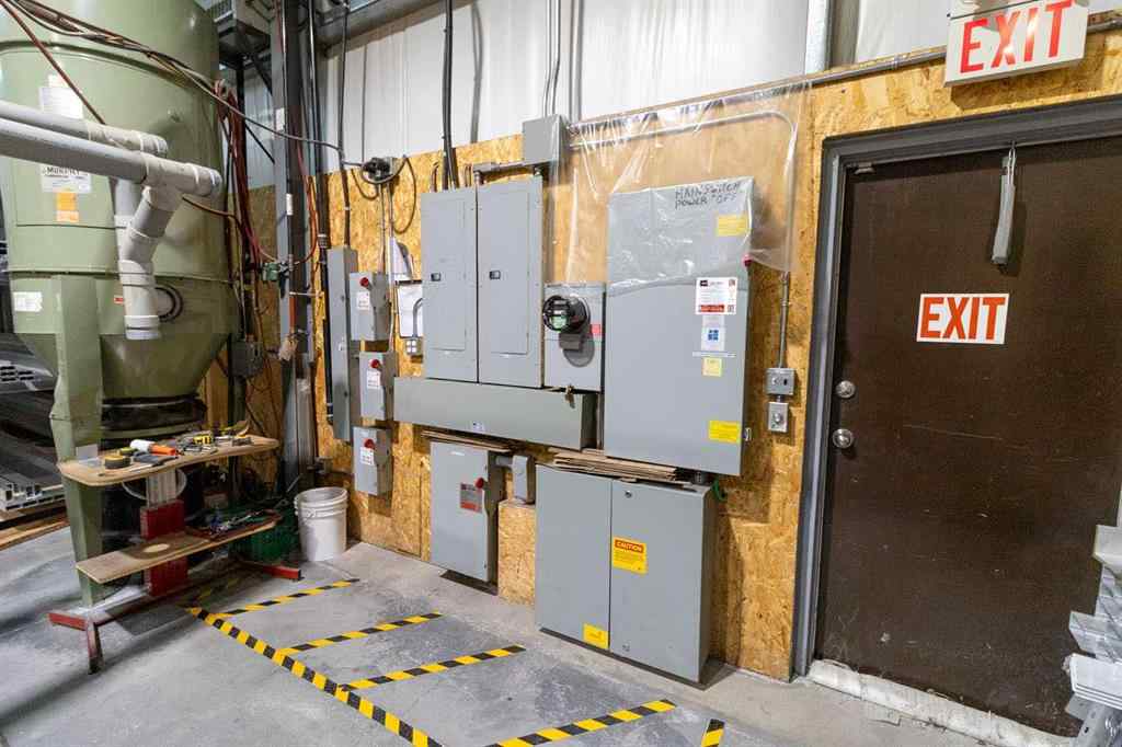 MLS® A2204220 - 48 East Lake Green NE in East Lake Industrial Airdrie, Commercial