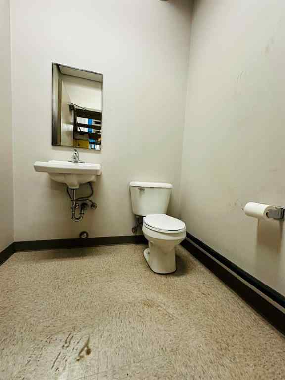 MLS® A2204240 - Unit #23 10322 74 Avenue  in N/A Clairmont, Commercial
