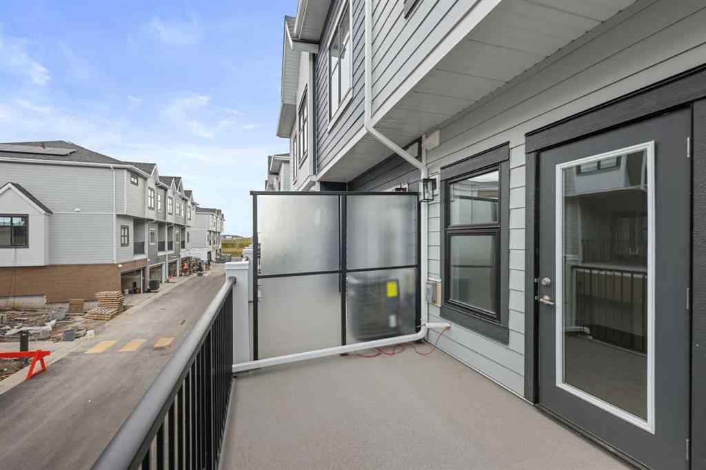 MLS® A2204279 - 625 Mahogany Road SE in Mahogany Calgary, Residential