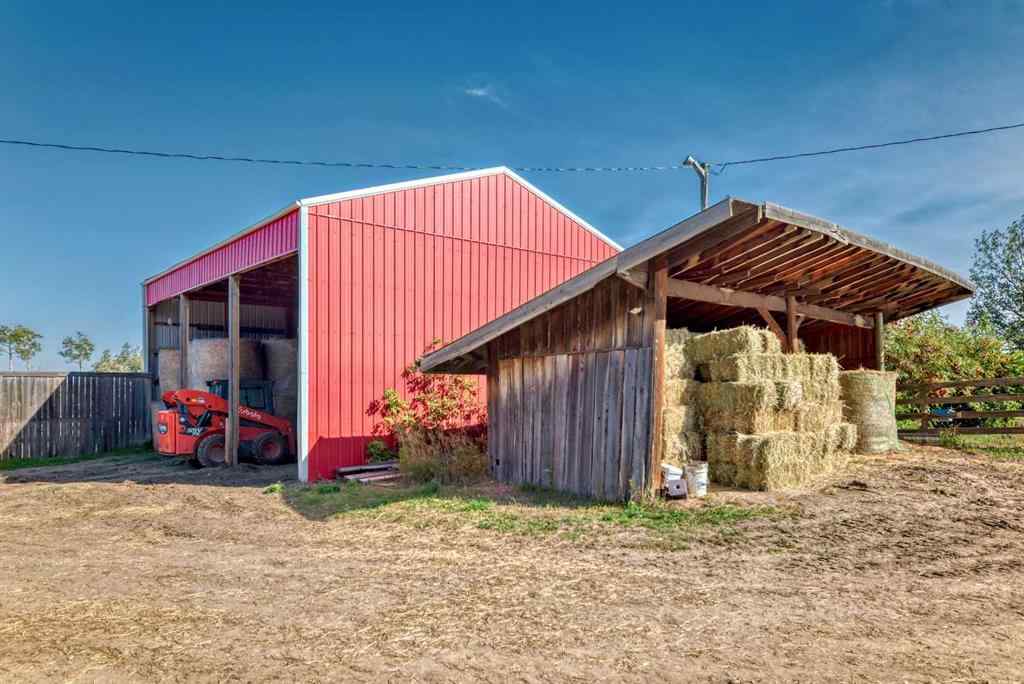 MLS® A2204293 - 25420 Township Road 400   in NONE Rural Lacombe County, Residential