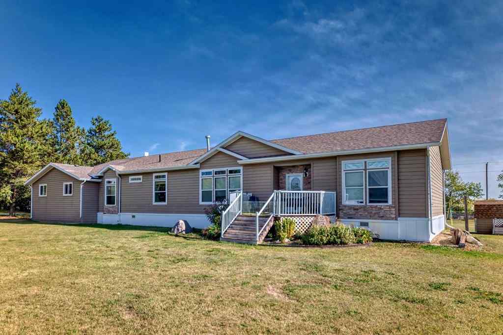 MLS® A2204293 - 25420 Township Road 400   in NONE Rural Lacombe County, Residential