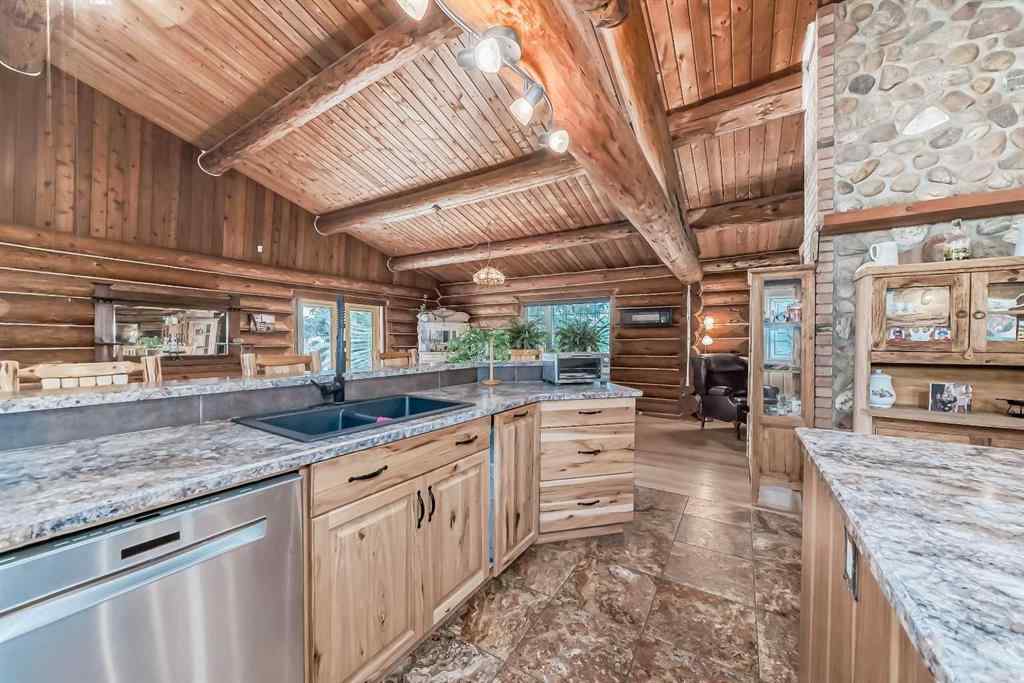 MLS® A2204293 - 25420 Township Road 400   in NONE Rural Lacombe County, Residential