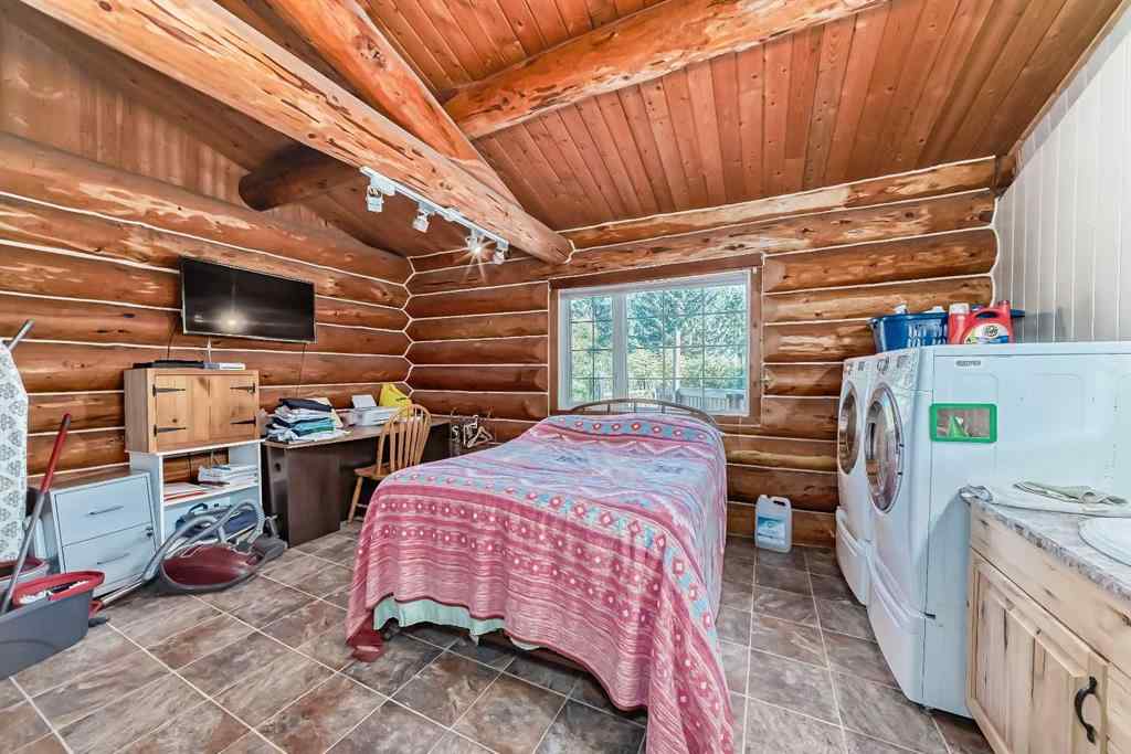 MLS® A2204293 - 25420 Township Road 400   in NONE Rural Lacombe County, Residential