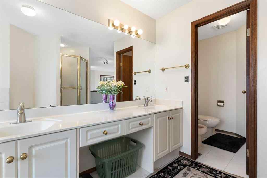 MLS® A2204305 - 243022 Westbluff Road  in Springbank Rural Rocky View County, Residential