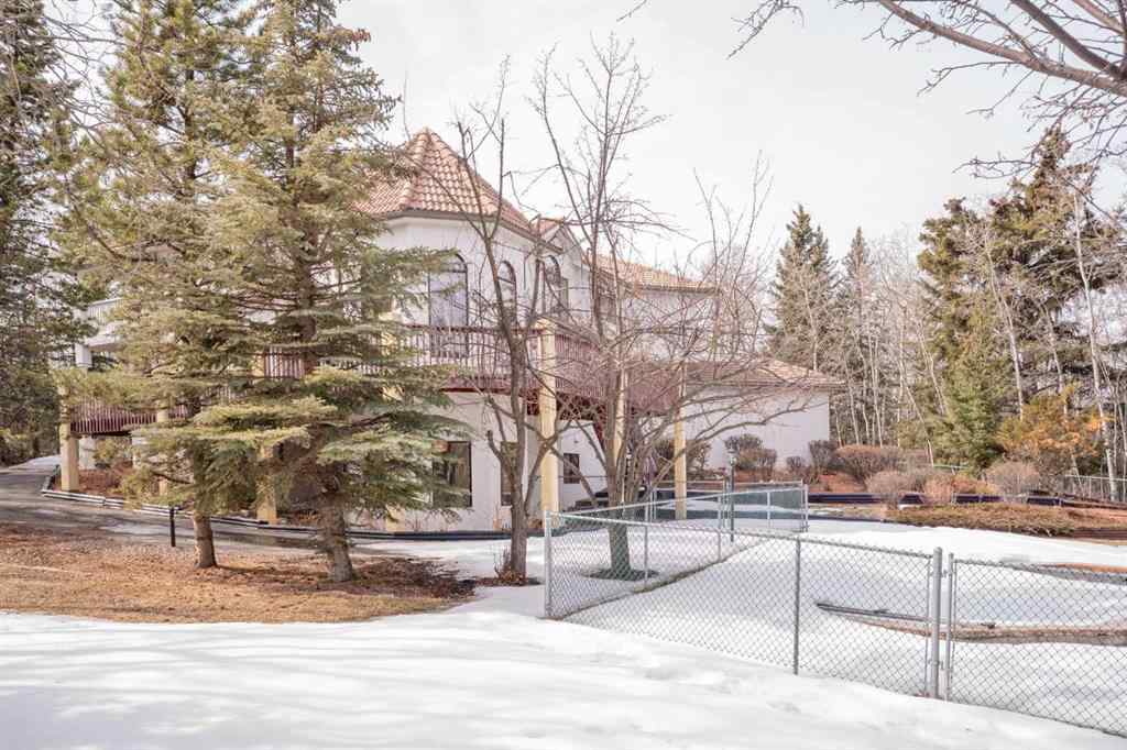 MLS® A2204305 - 243022 Westbluff Road  in Springbank Rural Rocky View County, Residential