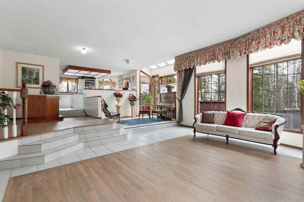 MLS® A2204305 - 243022 Westbluff Road  in Springbank Rural Rocky View County, Residential