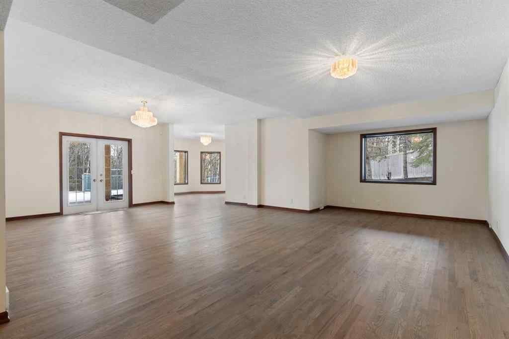 MLS® A2204305 - 243022 Westbluff Road  in Springbank Rural Rocky View County, Residential