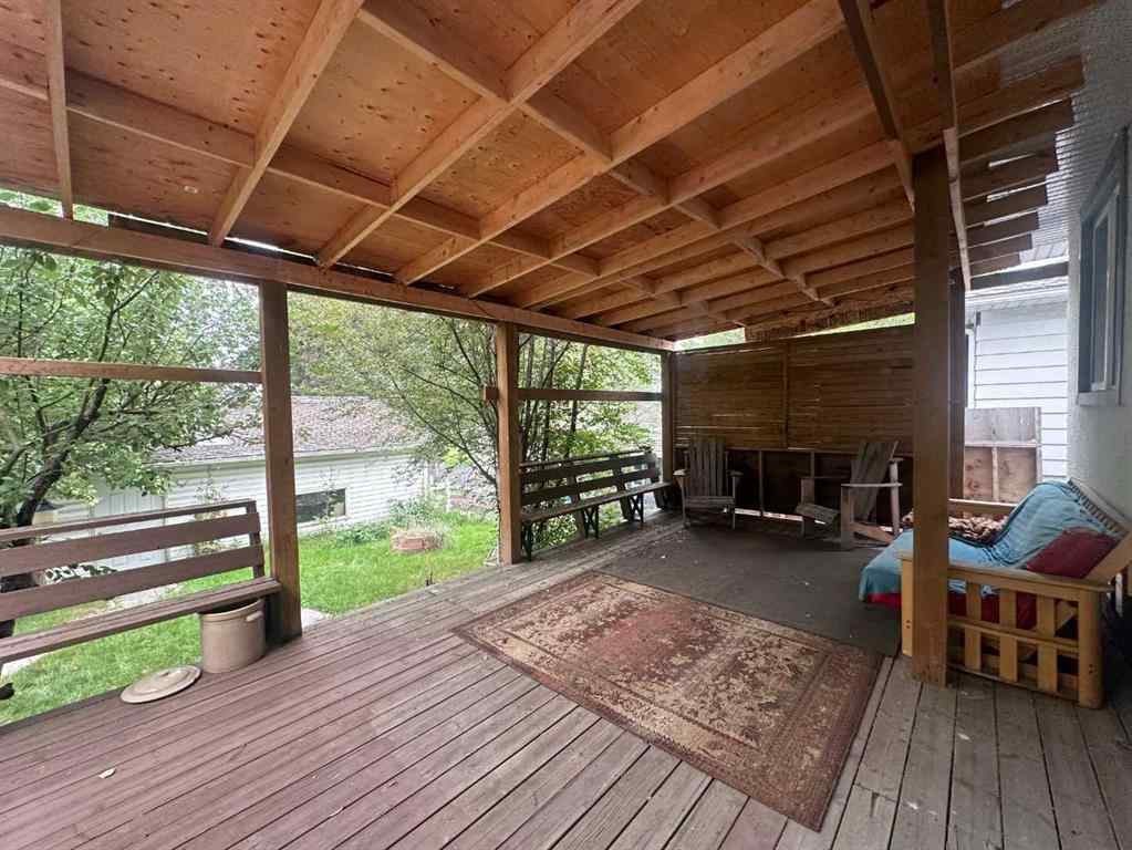 MLS® A2204360 - 2313 Richmond Road SW in Richmond Calgary, Residential