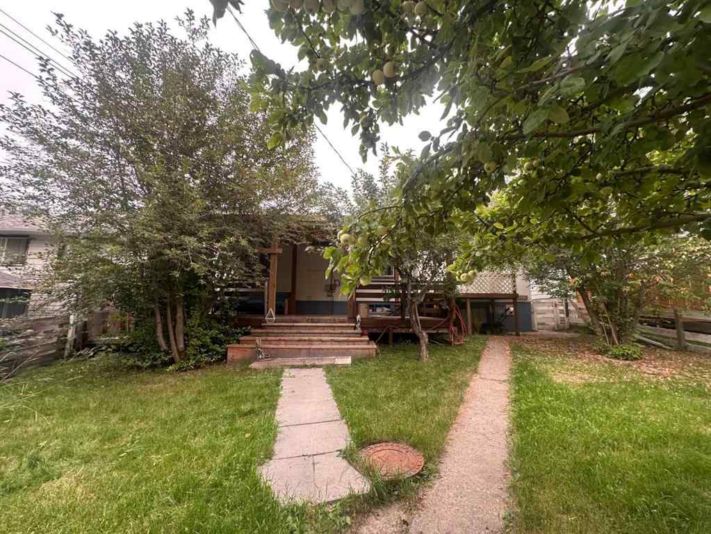 MLS® A2204360 - 2313 Richmond Road SW in Richmond Calgary, Residential