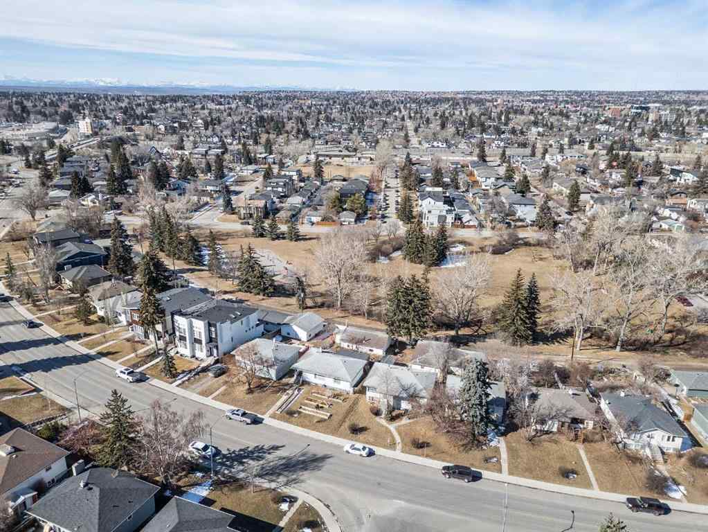MLS® A2204360 - 2313 Richmond Road SW in Richmond Calgary, Residential