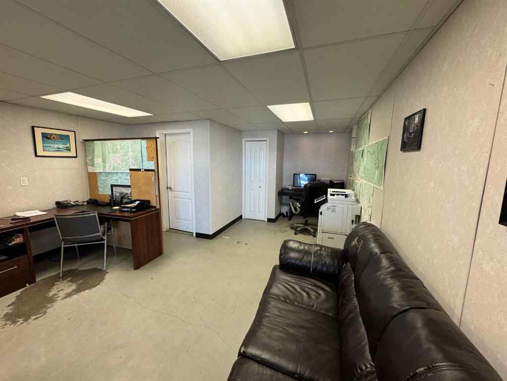 MLS® A2204467 - 397 Snow Eagle   in Snow Eagle Aviation Park Fort McMurray, Commercial