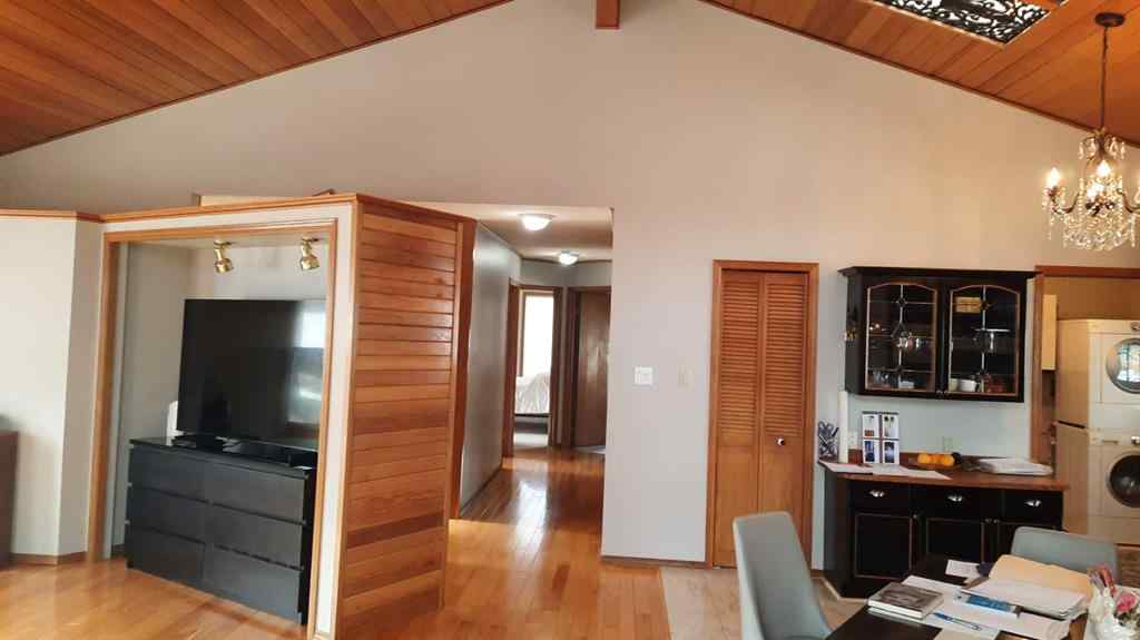 MLS® A2204511 - 241 4 Street  in Nacmine Drumheller, Residential
