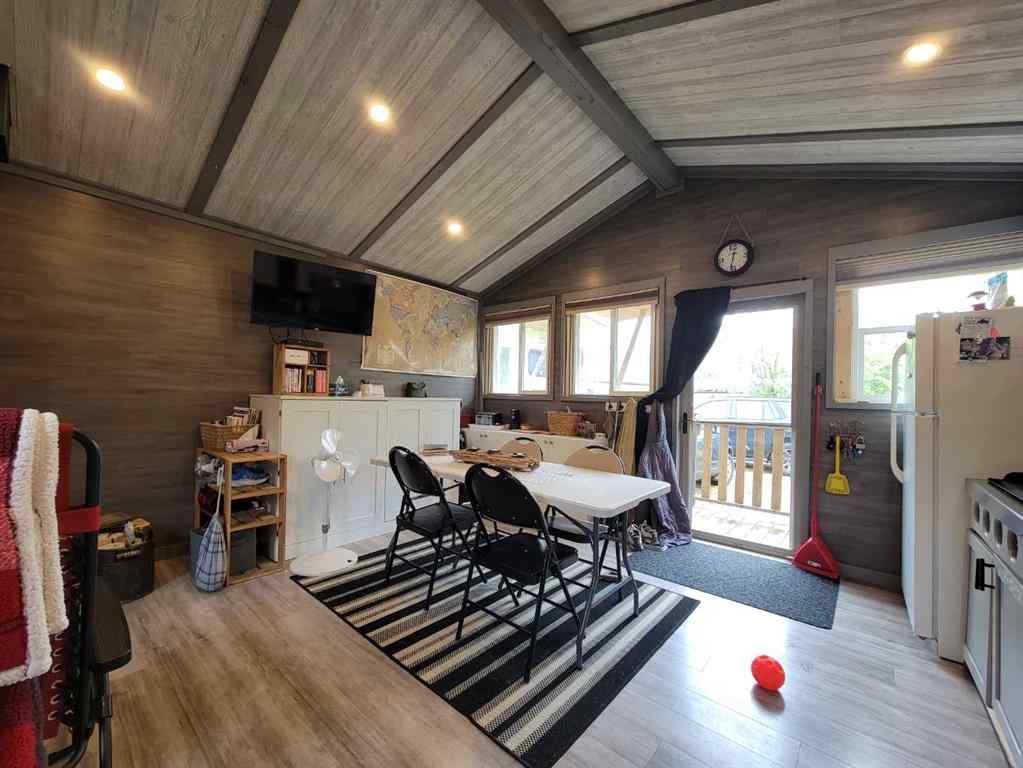 MLS® A2204653 - 101A HWY 2   in NONE Faust, Mobile
