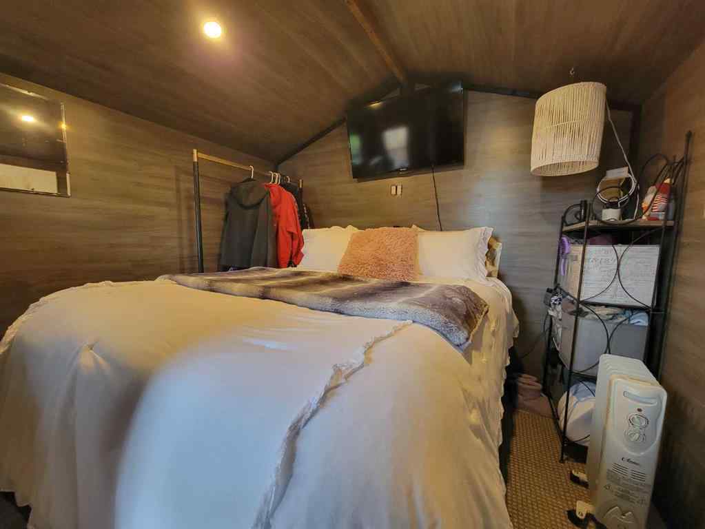 MLS® A2204653 - 101A HWY 2   in NONE Faust, Mobile