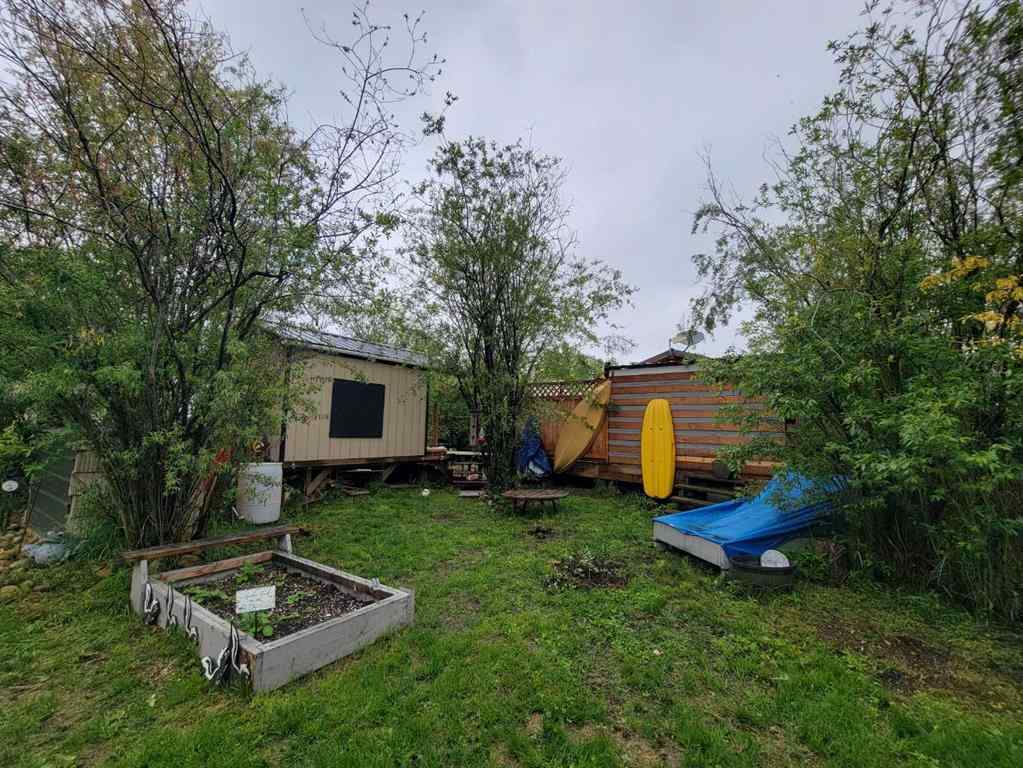 MLS® A2204653 - 101A HWY 2   in NONE Faust, Mobile