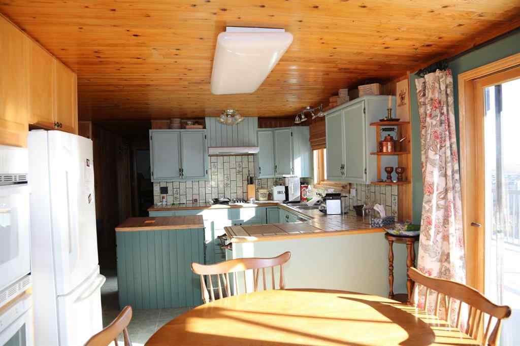 MLS® A2204661 - Township Rd 4-2   in NONE Twin Butte, Agri-Business